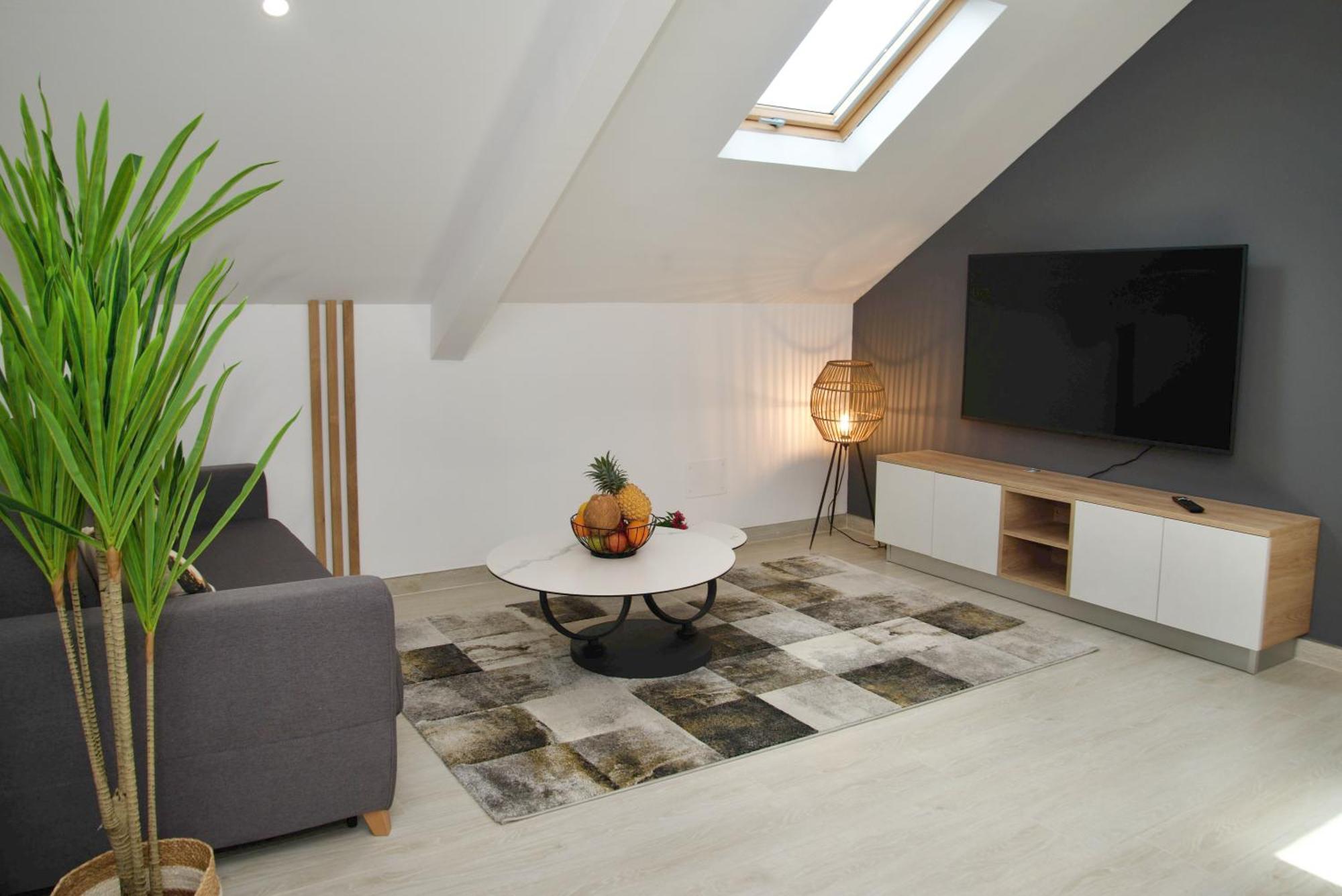 Chez Nathalie Et Jean Hugues Apartment Le Onzieme Bagian luar foto